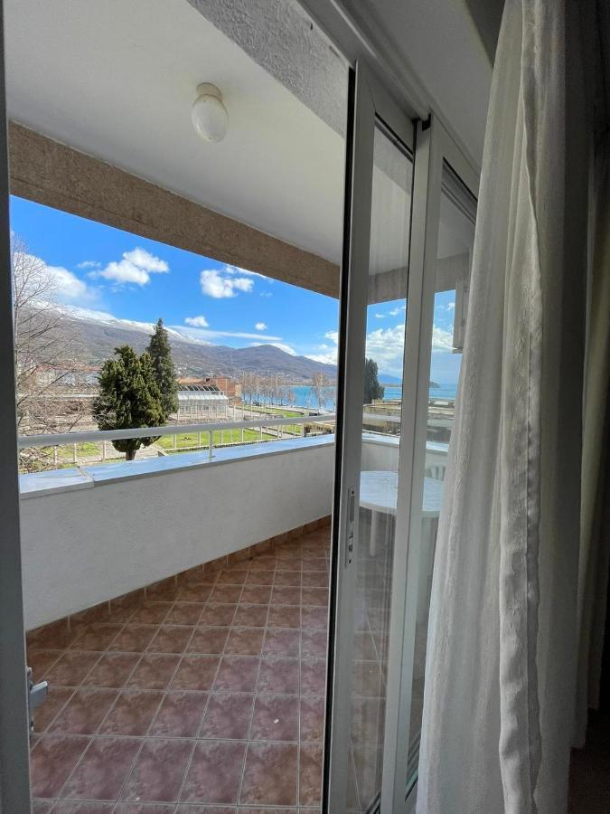Hana Apartment Ohrid Bagian luar foto